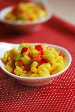 素食菜谱：多彩松仁玉米（图文）