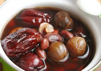 桂圆大枣红豆汤